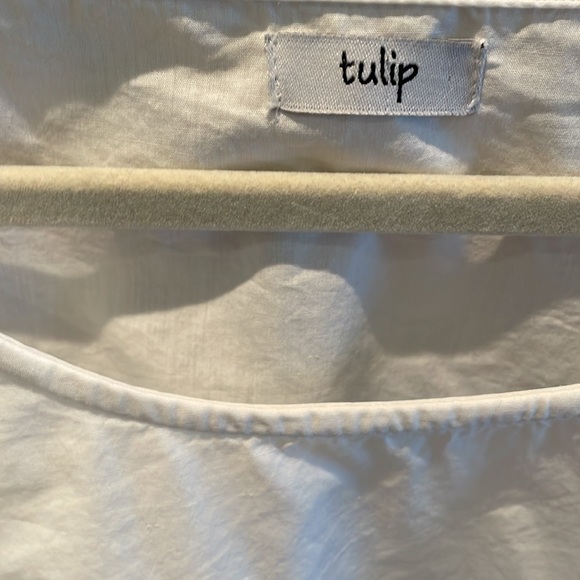 White Top by Tulip - Picture 5 of 7